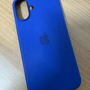 아이폰 16 플러스 정품 맥세이프 실리콘 케이스