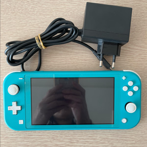 닌텐도 스위치 라이트 니케 에디션