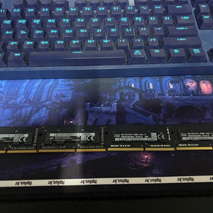 DDR4 노트북 램 4기가 팝니다.