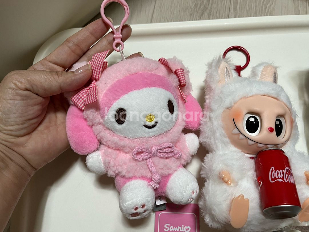 일괄~코카콜라 라부부 + 산리오 베어후드 마이멜로디 세--5
