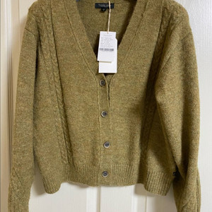 써스데이아일랜드가디건