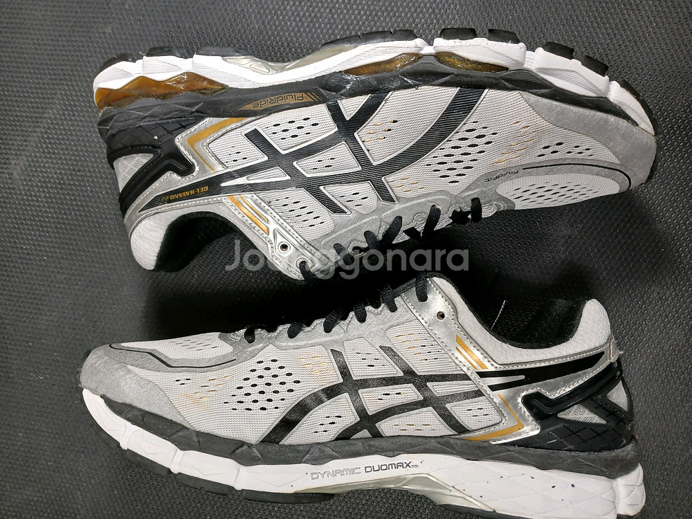 아식스 젤카야노 22 러닝화--8