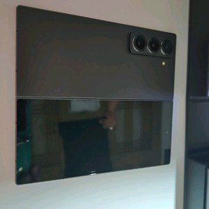 갤럭시 폴드 se 및 버즈3프로 팝니다