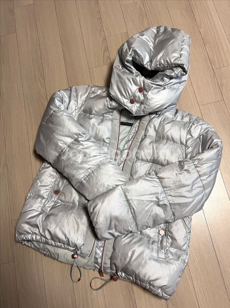 베네통 BENETTON 실버 로즈골드 구스다운 숏 푸퍼 패딩 후드 그레이 거위털 점퍼 자켓--11