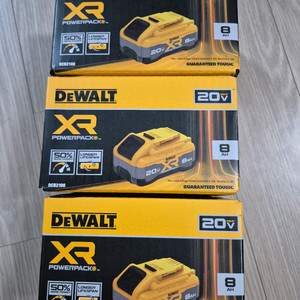 디월트 파워팩 DCB2108