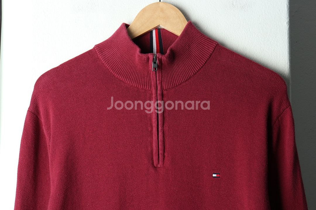 (L) 타미힐피거 니트 반집업 버건디--2