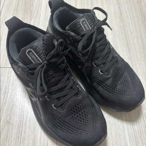 아식스 젤카야노 31 플래티넘 255mm 러닝화