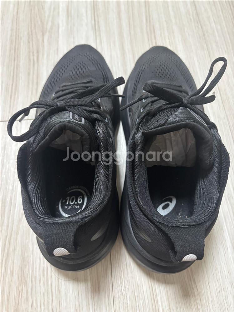 아식스 젤카야노 31 플래티넘 255mm 러닝화--1