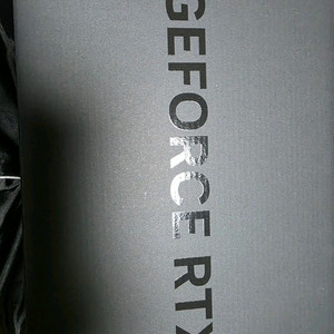 갤럭시4070ti super 그래픽카드 팔아용 화이트