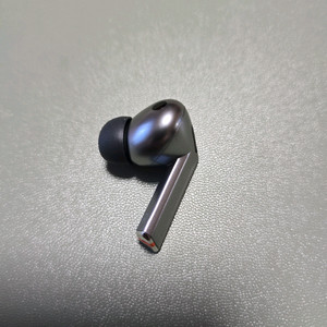 버즈3프로 오른쪽 유닛(실버)