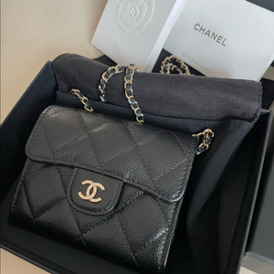 샤넬 클래식 체인지갑 금장 내장칩 ap0238