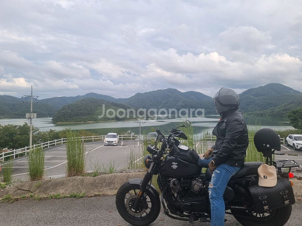 아퀼라300 반만세 파라요--0