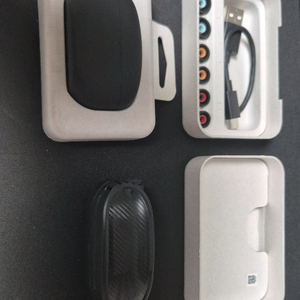 소니 WF-1000XM5 블랙 색상 풀박스입니다