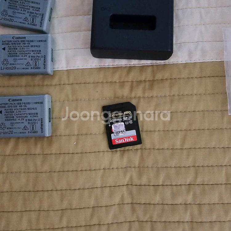 캐논 g5x Mark2 s급(배터리 3개,정품그립, sd카드 포함)--1