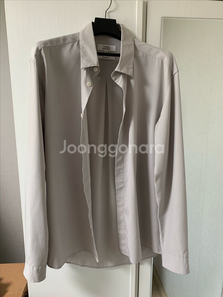 무탠다드 실키셔츠 릴랙스핏 m사이즈 8종일괄판매--2