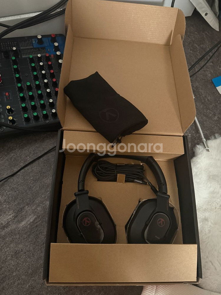 오스트리안오디오 hi x20 모니터링헤드폰--0