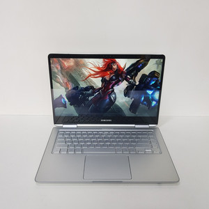 133번 삼성 15인치 터치스크린 UHD 중고노트북