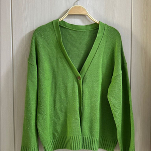 옷장정리ㅣ여리한 브이넥 그린 루즈핏 니트 가디건