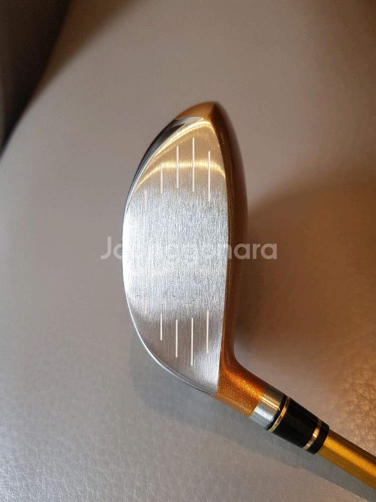 AA급 정품 혼마 4스타 5번 우드 R 판매해요--2