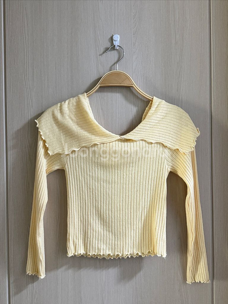 옷장정리ㅣ파스텔 슬림핏 긴팔 오프숄더니트--2