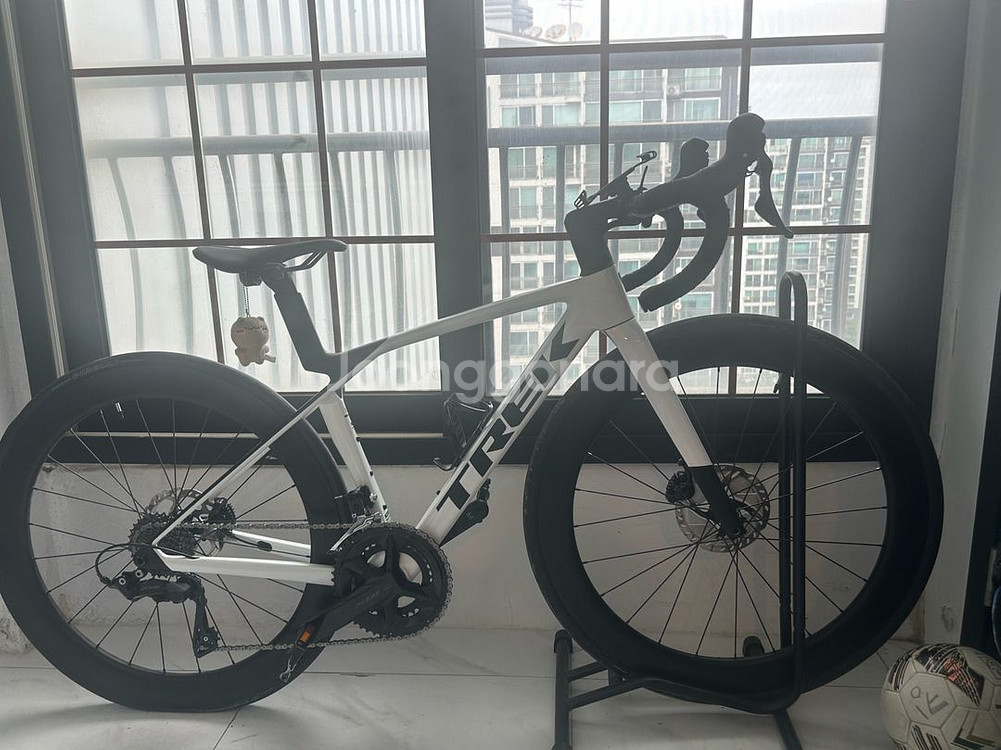 트렉 마돈 SL5 8세대 로드자전거--1