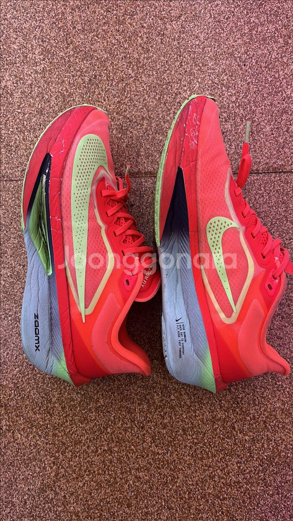나이키 줌 플라이 6 러닝화 270--0