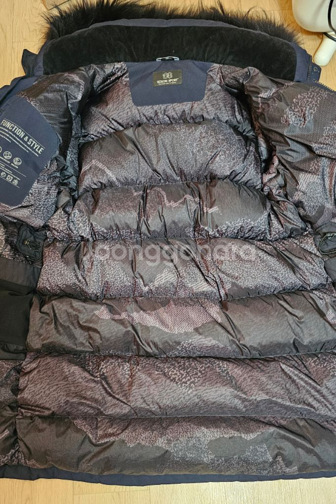 코오롱 안타티카롱 패딩 100사이즈 팝니다--2