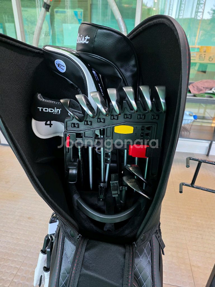 타이틀리스트 투어백--2