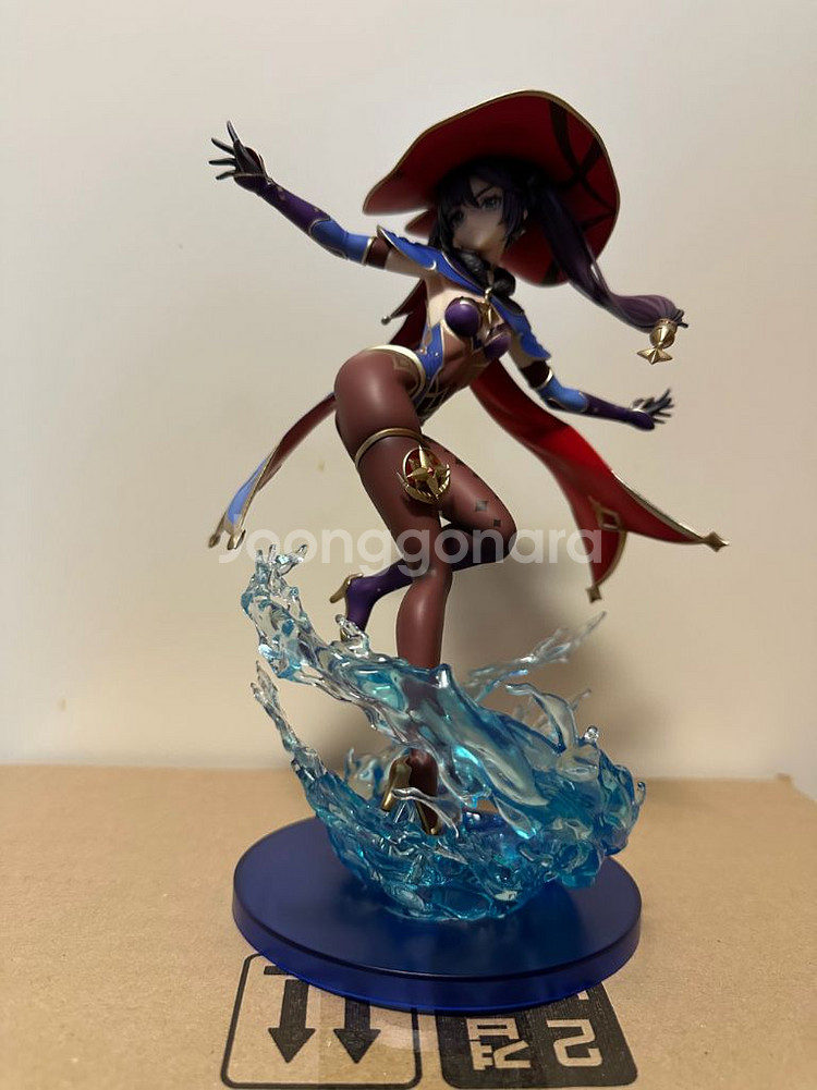 원더풀웍스 원신 모나 스케일 피규어 판매합니다--0