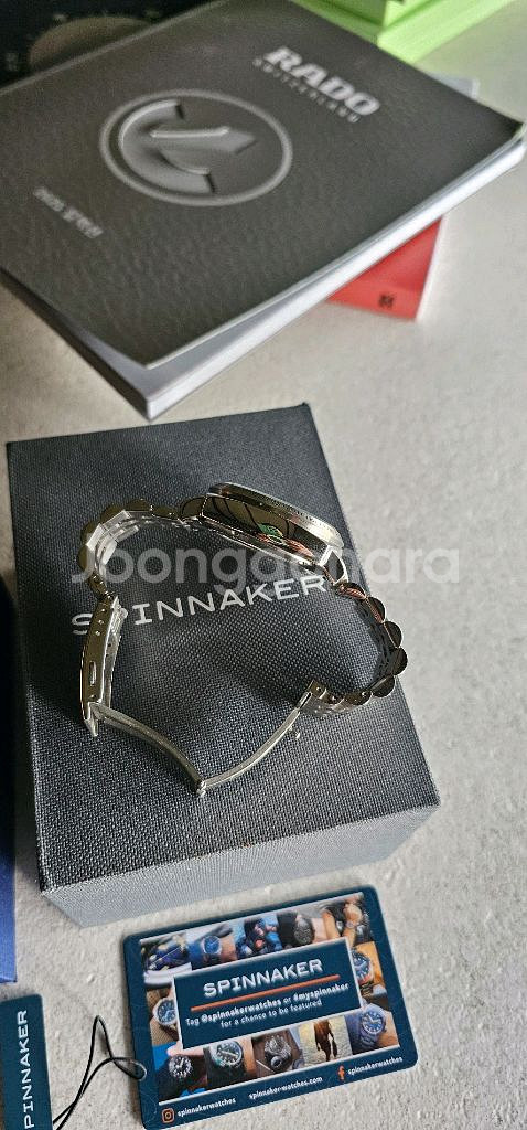 스피나커 크로노그래프 시계--3