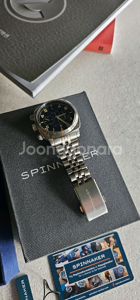 스피나커 크로노그래프 시계--5