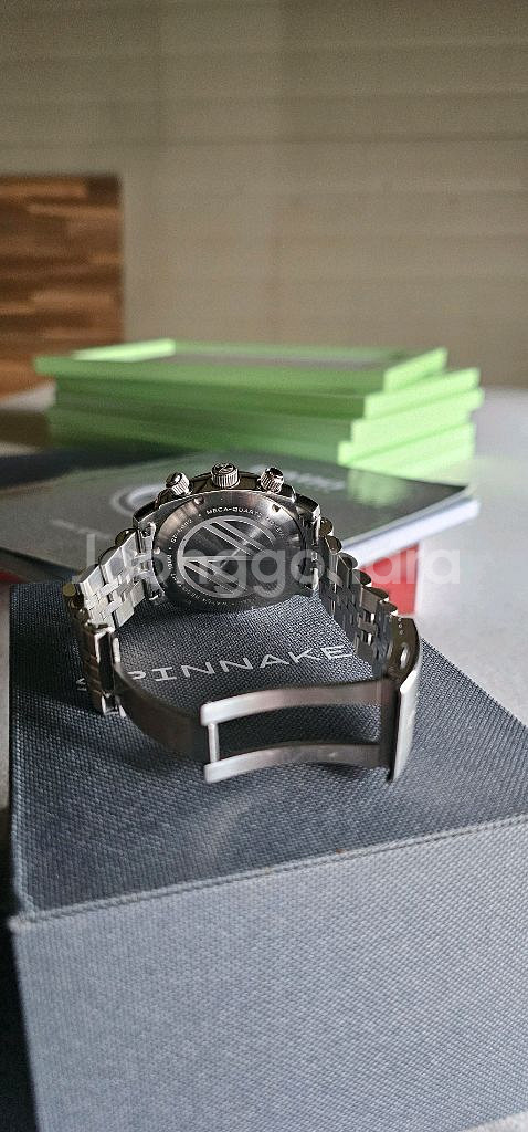 스피나커 크로노그래프 시계--4