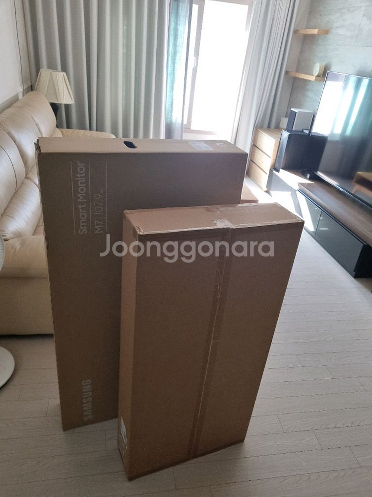 삼성 스마트모니터 M7 43인치 25년형/삼성정품 스탠드 미개봉 새상품--1