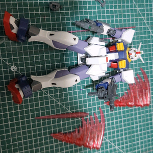 HG 건담 픽시 가조립