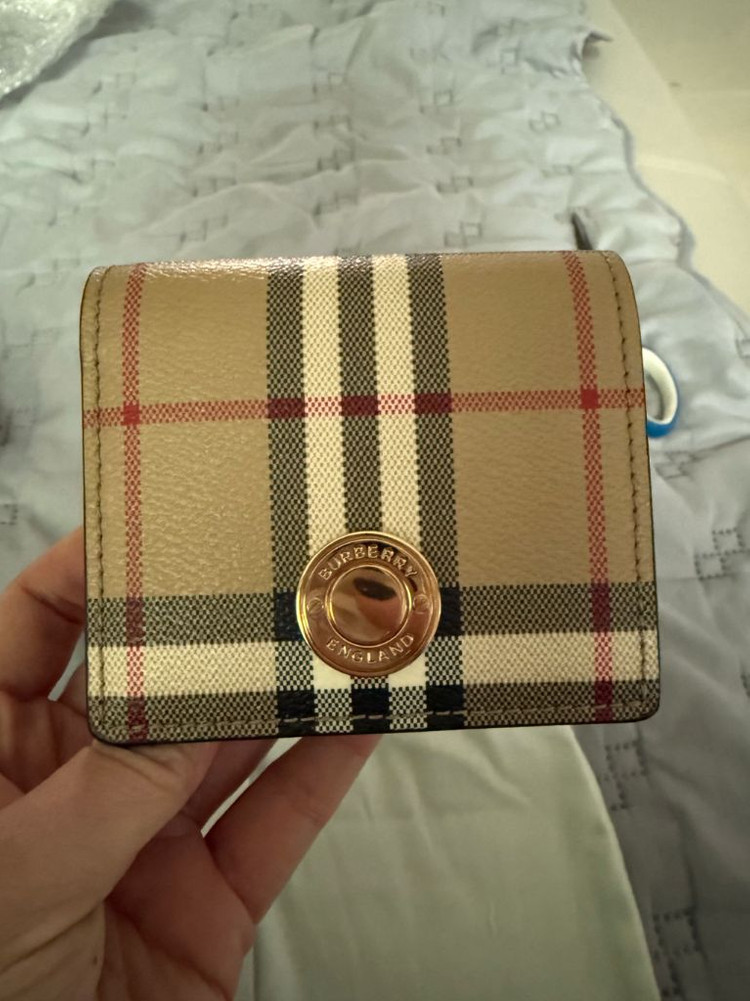 버버리 여성 지갑 반지갑 새상품 팝니다@@ 이미지