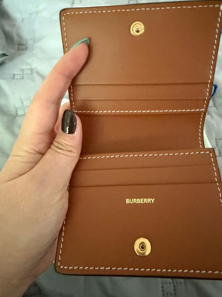 버버리 여성 지갑 반지갑 새상품 팝니다@@ 이미지