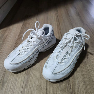 나이키 에어맥스95 운동화