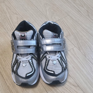 뉴발란스1906키즈 200사이즈