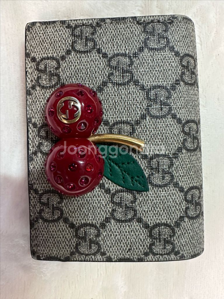 눈부시게 빛나는 보석! 구찌 체리 장식 GG 수프림 반지갑 (476050) 풀세트 판매합니다 사랑스러운 체리 장식--1