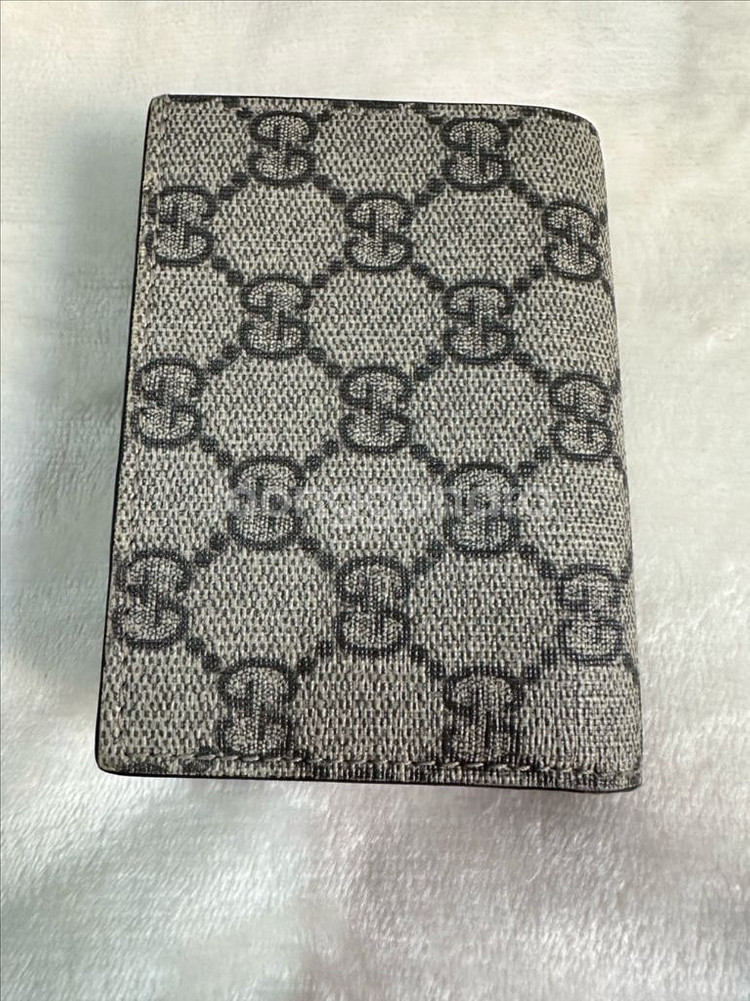 눈부시게 빛나는 보석! 구찌 체리 장식 GG 수프림 반지갑 (476050) 풀세트 판매합니다 사랑스러운 체리 장식--3