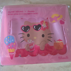 (미개봉) 필리밀리 산리오 태닝 헬로키티 트래블 파우치 이미지