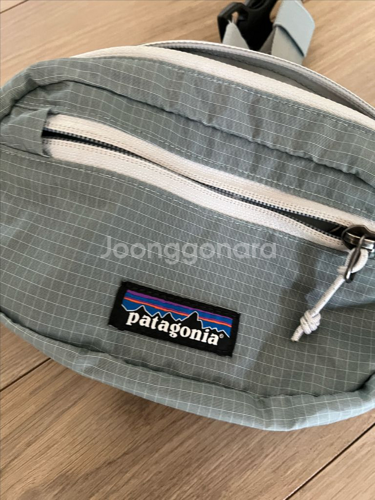 파타고니아 슬링백 힙쌕 미니백--2