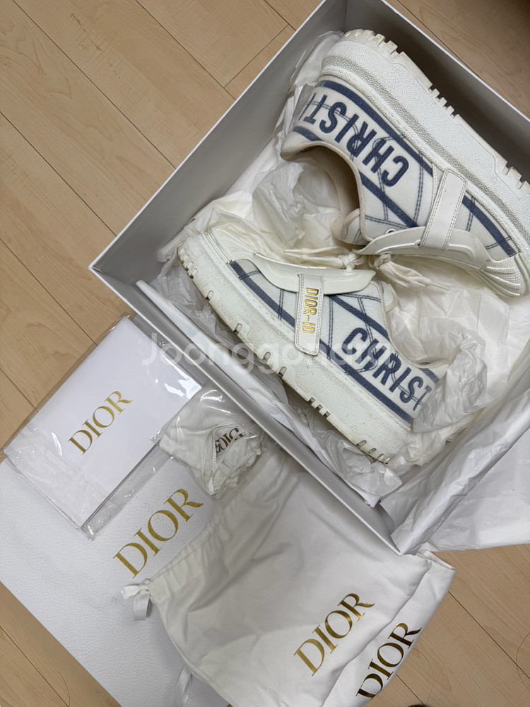 디올 id 스니커즈 37(240)--0