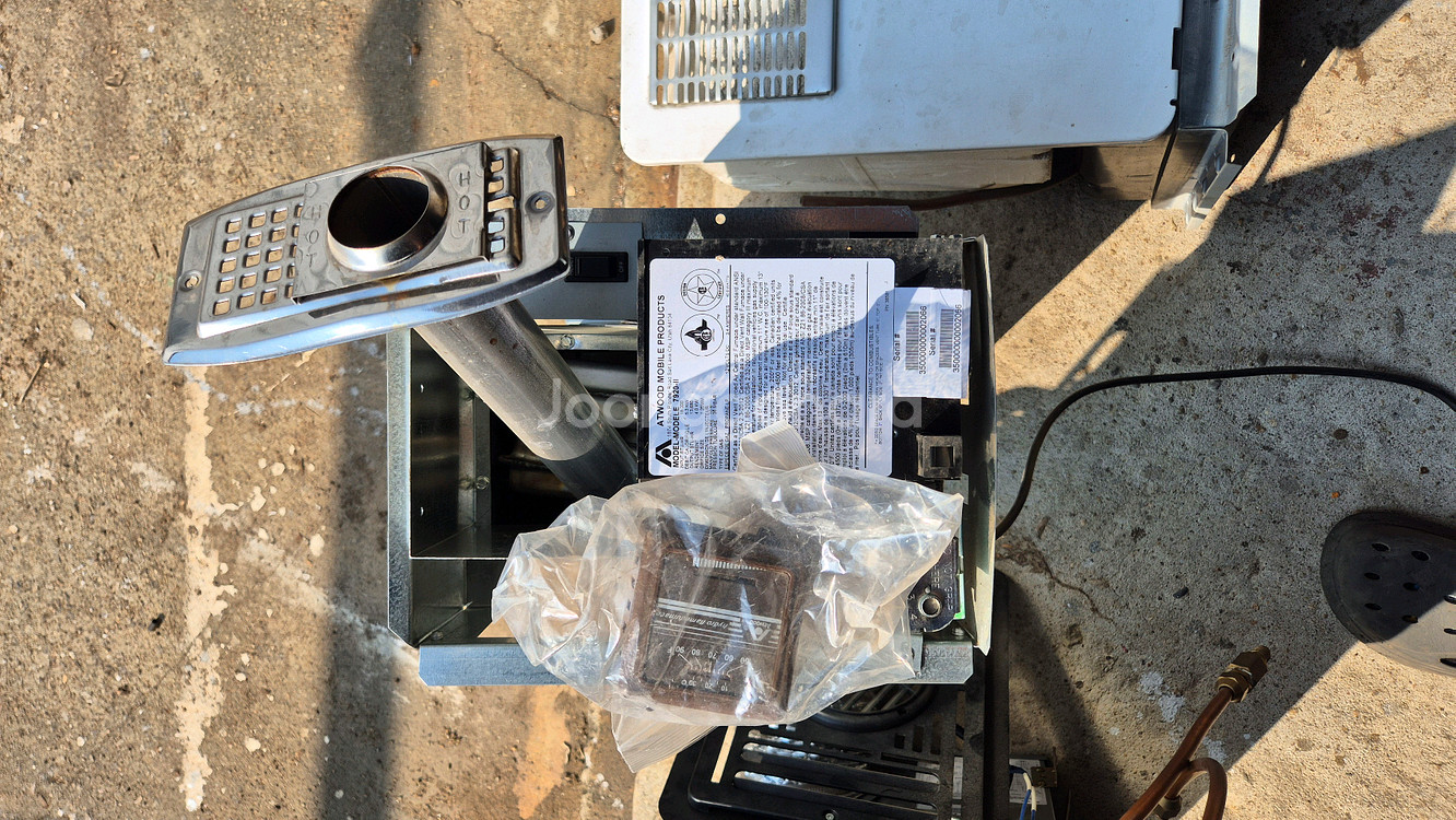 ATWOOD 가스온수기 및 히터2개--1