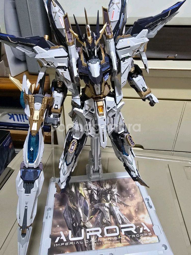 무한신성 서광 오로라, 화이트 롤링 판매--0