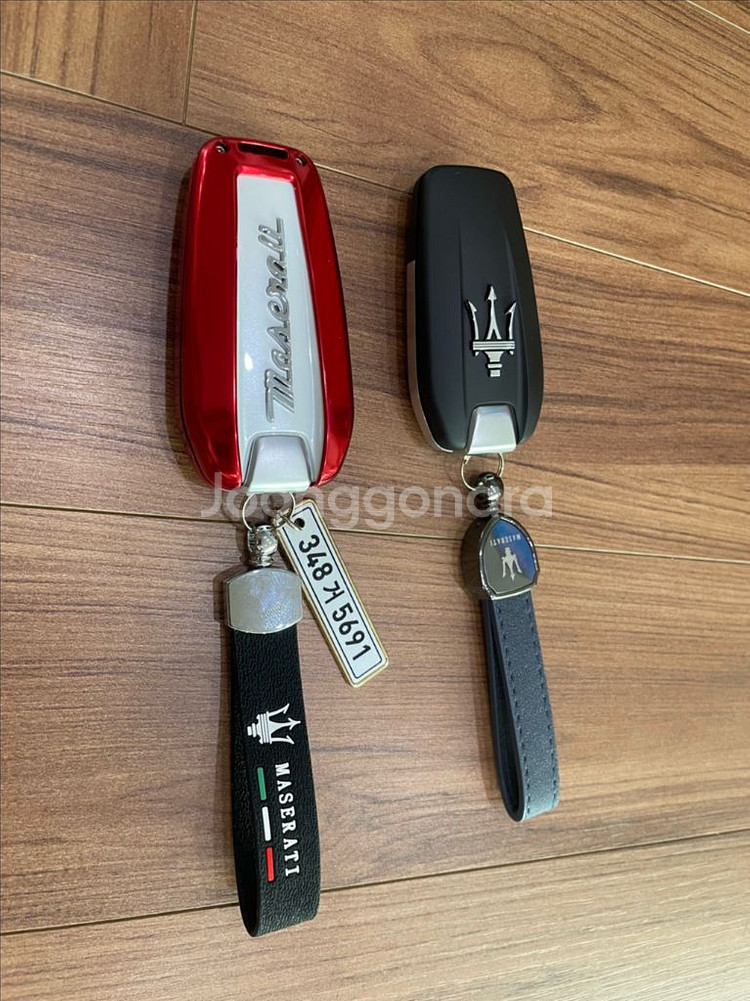 마세라티 키케이스--5