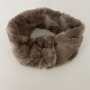 코펜하겐 자석 밍크 머플러