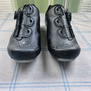 스피욱 클릿슈즈 판매합니다.