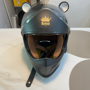로얄앤크라운드 소두핏 레트로 클래식헬멧 .L사이즈 58~60 팝니다