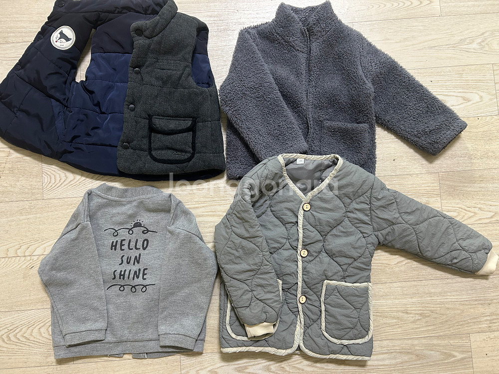 밍크뮤 등 조끼 뽀글이 가디건 경량패딩 외투 4벌 일괄--0